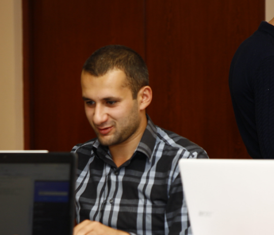 Սովորեք ծրագրավորման տրամաբանությունը, այլ ոչ թե կոնկրետ լեզու